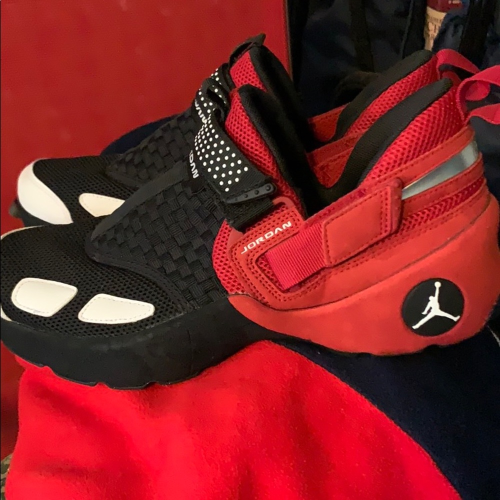 Jordan Trunner LX 2014